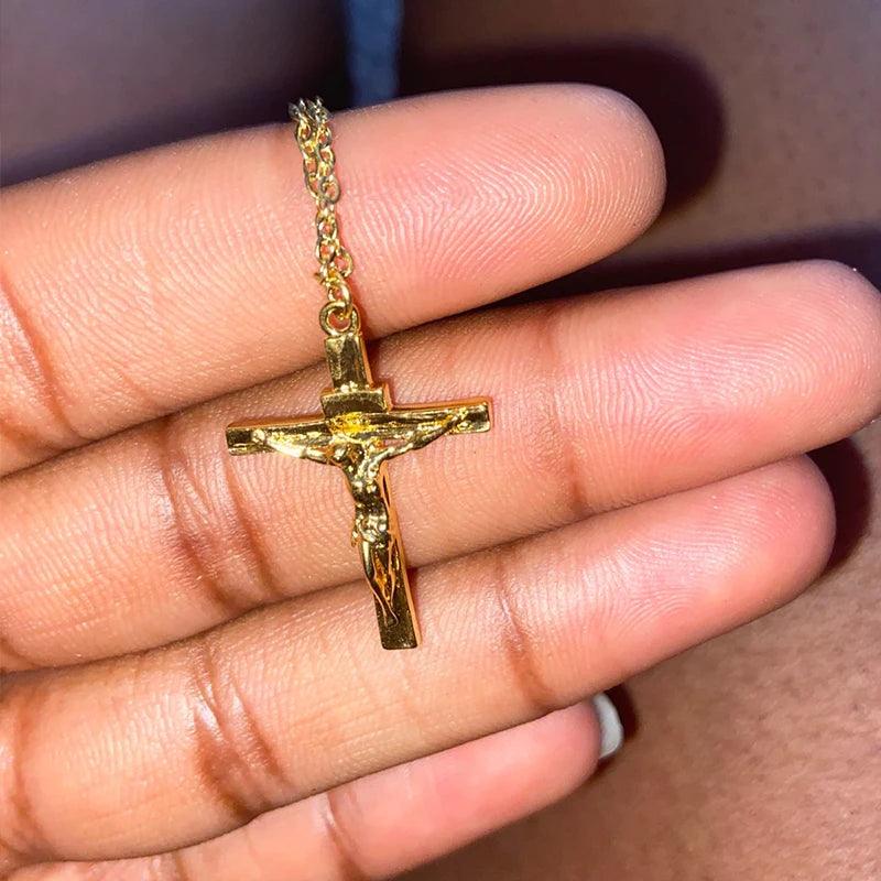 Collier Tendance Adenbora : Croix Sonny Angel en Cuivre et Acier Inoxydable, Style Trendy pour Hommes, Mood Tracker, Choker. - Adenbora