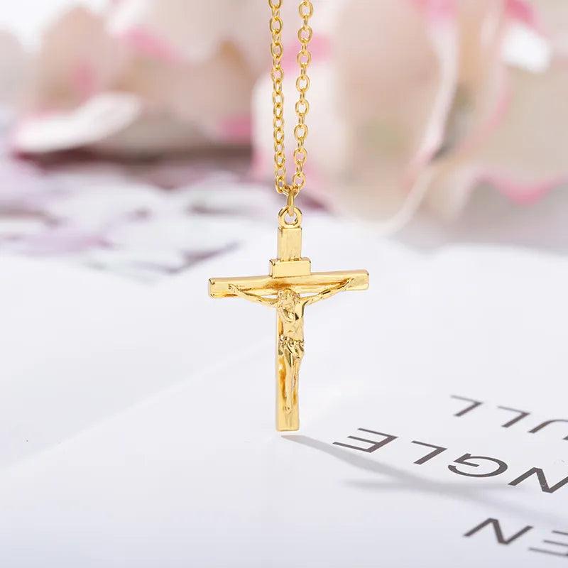 Collier Tendance Adenbora : Croix Sonny Angel en Cuivre et Acier Inoxydable, Style Trendy pour Hommes, Mood Tracker, Choker. - Adenbora